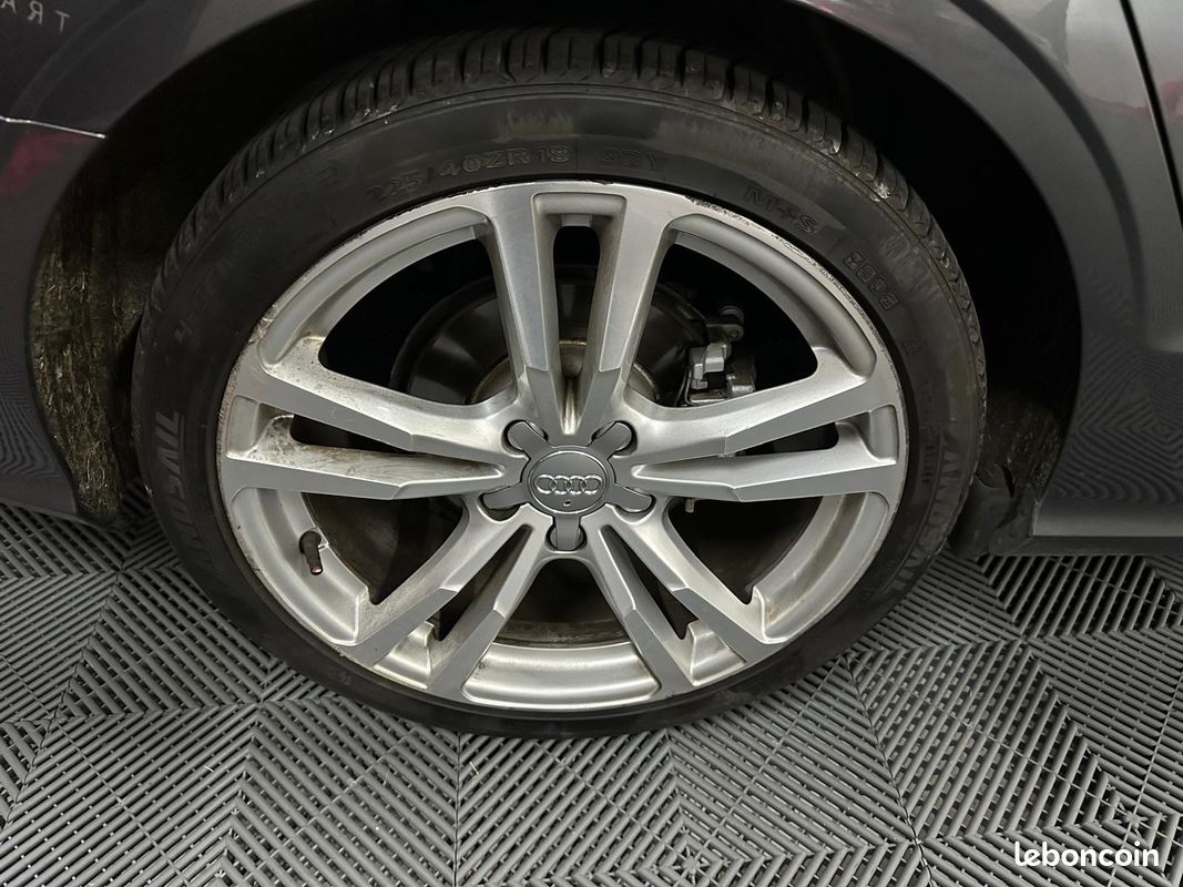 AUDI A3 BERLINE 2.0 TDI 150 S Line S tronic 6 (image 13)