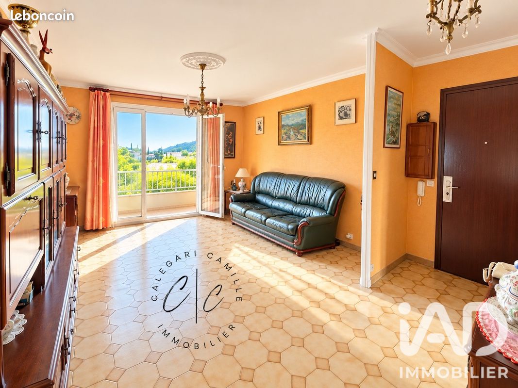 Appartement 3 pièces 59 m² · à Aubagne · 59 m² · 180 000 €