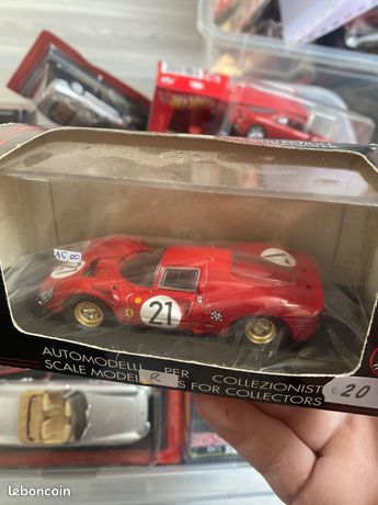 Ferrari 250 GTO 1964 Rouge - Voiture Miniature 1/18 Jouef Evolution - Occasion Sans Boîte