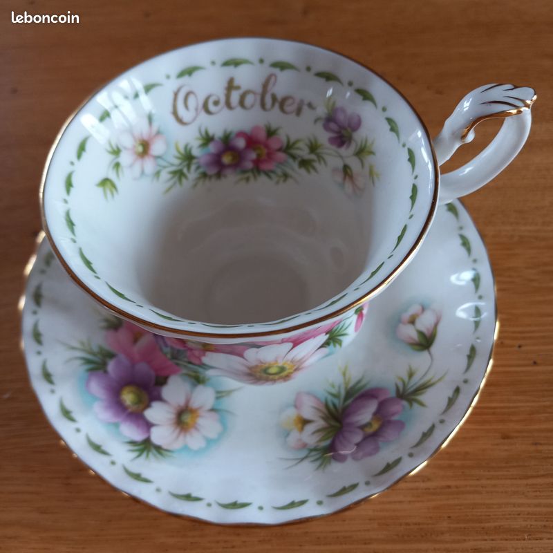 TASSE THE & Soucoupe Porcelaine Anglaise Royal Albert Old Country Roses