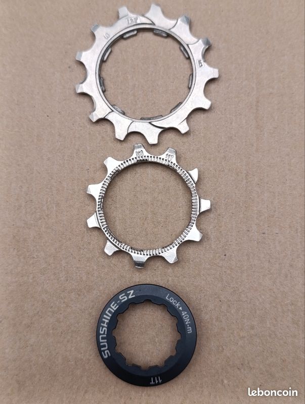 HESHUWEN Roue Libre Cassette de vélo VTT 8 9 10 11 12 Vitesses 11-32/36/40/42/46/50/52T Roue Libre de vélo de Montagne 9V 11V K7 Pignon de vélo Cassettes Cyclisme(9 Speed 11-50T
