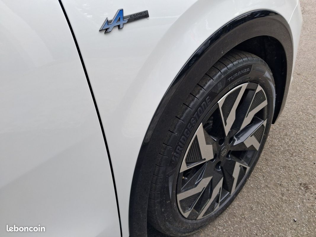 Renault Rafale esprit Alpine full hybrid E-Tech 200 -25 (image 16)