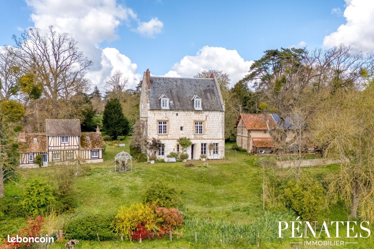 Maison 12 pièces 290 m² · à Hautot-sur-Seine · 290 m² · 445 000 €