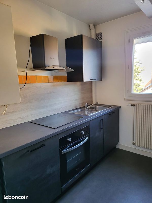 Appartement 3 pièces 50 m² · à Sarlat-la-Canéda · 50 m² · 630 €/mois