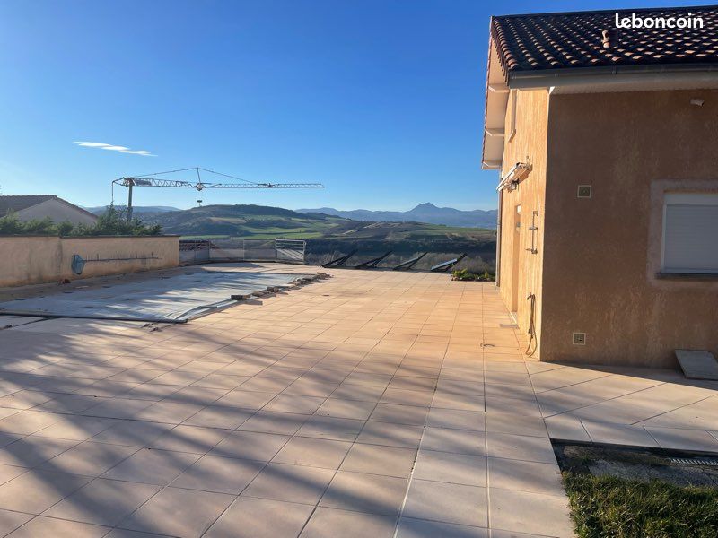Maison 8 pièces 185 m² · à Mur-sur-Allier · 185 m² · 450 000 €