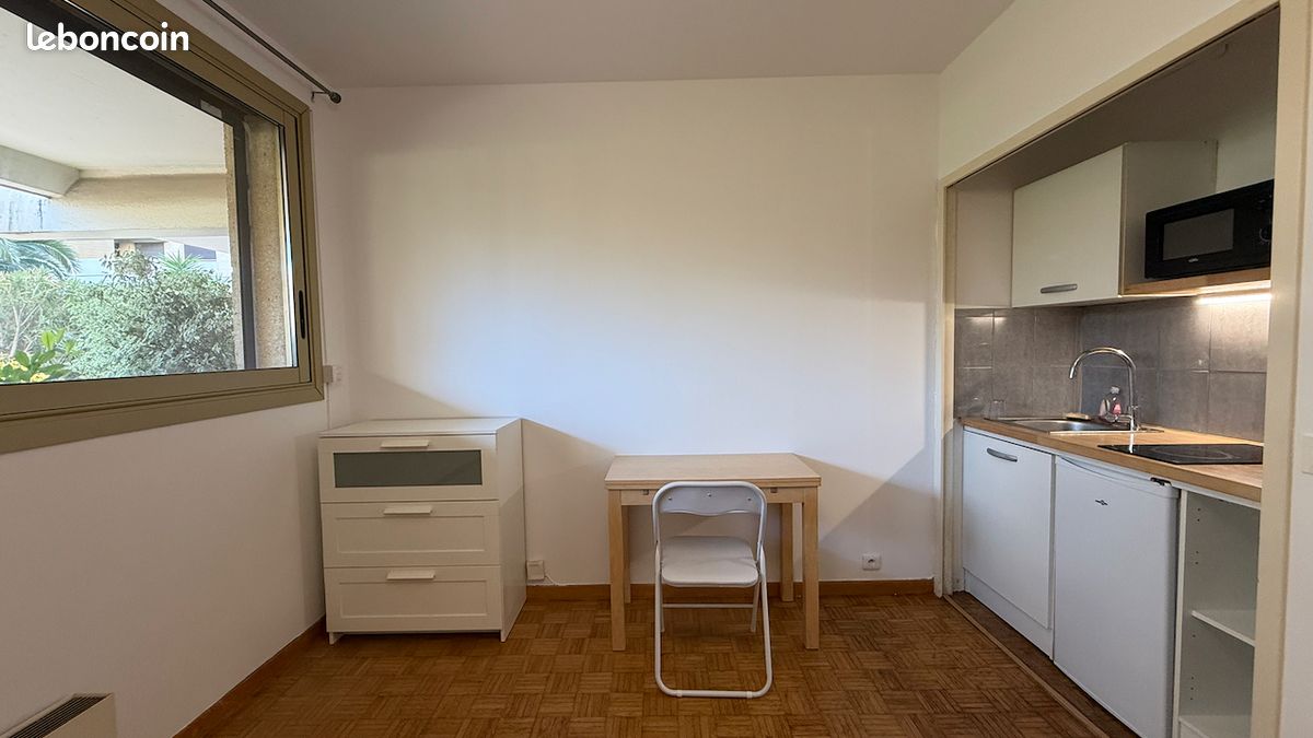Appartement 1 pièce 19 m² · à Marseille · 19 m² · 559 €