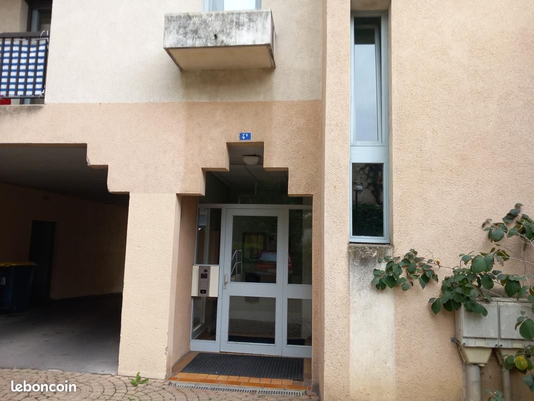 Appartement 3 pièces 84 m² · à Chalon-sur-Saône · 84 m² · 623 €