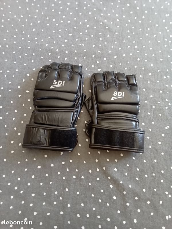 Gants de boxe SDI pour sac de frappe ou free fight Sport Plein air