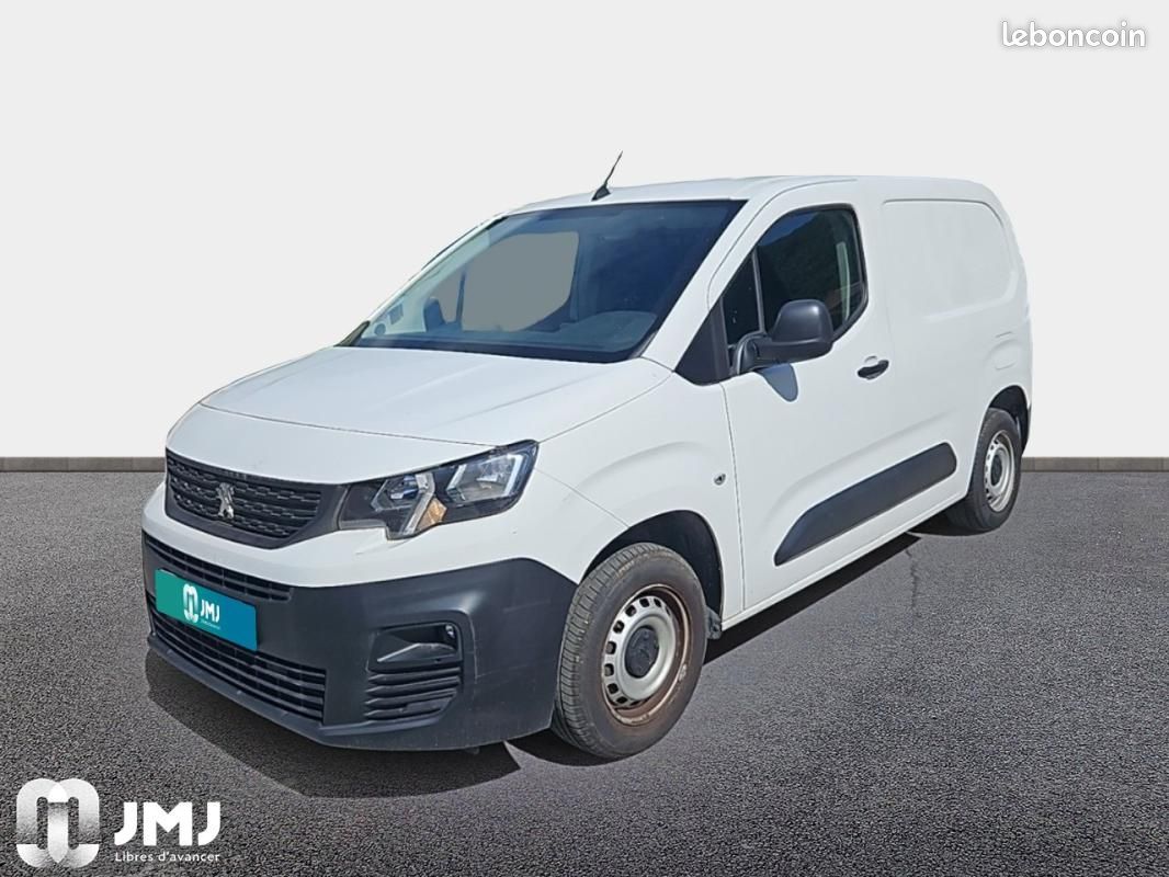 Peugeot Partner FOURGON STANDARD 650 KG PURETECH 110 S&S BVM6 PREMIUM (image 1)