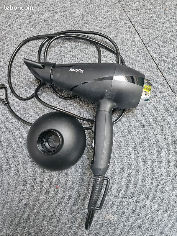 Sèche cheveux Babyliss avec diffuseur (image 1)