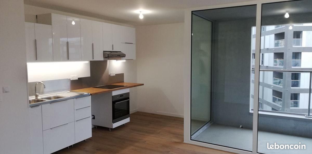 Appartement 2 pièces 48 m² · à Lille · 48 m² · 893 €/mois