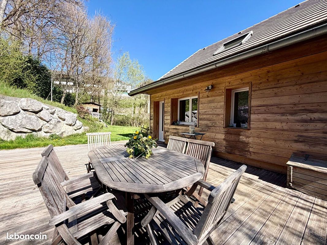 Maison 5 pièces 148 m² · à Sillingy · 148 m² · 630 000 €