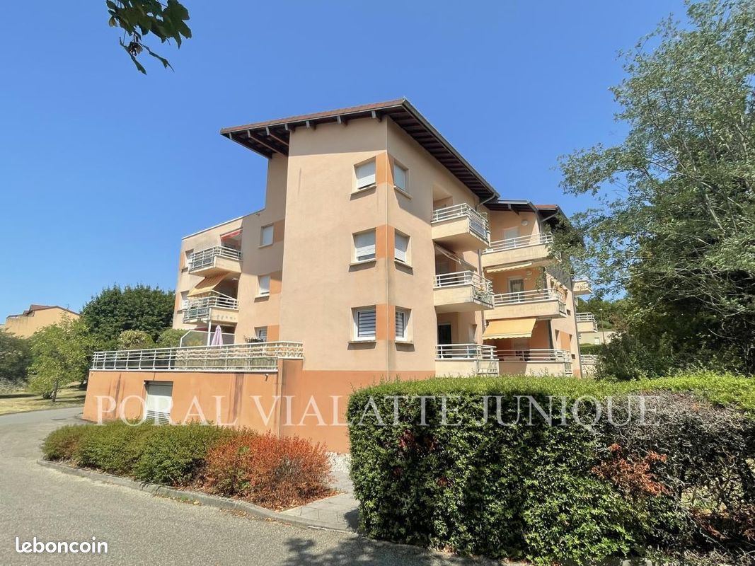 Appartement 4 pièces 97 m² · à Ambérieu-en-Bugey · 97 m² · 250 000 €