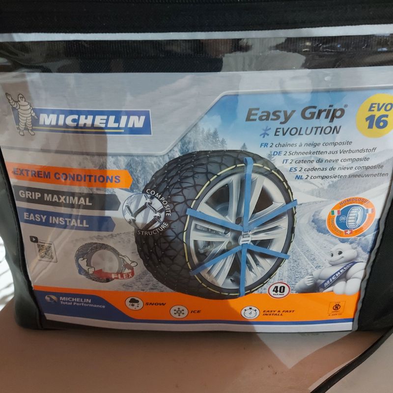 Easy Grip Evo 16 chaînes à neige Michelin chaussettes neuves - Équipement  auto