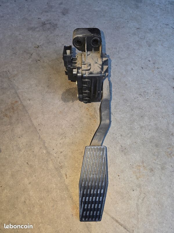 Pédale potentiomètre accélérateur opel astra h gtc 24427004 (image 1)