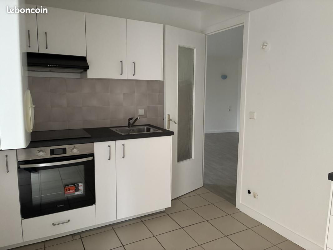 Appartement 1 pièce 39 m² · à Saint-Just-Saint-Rambert · 39 m² · 400 €/mois
