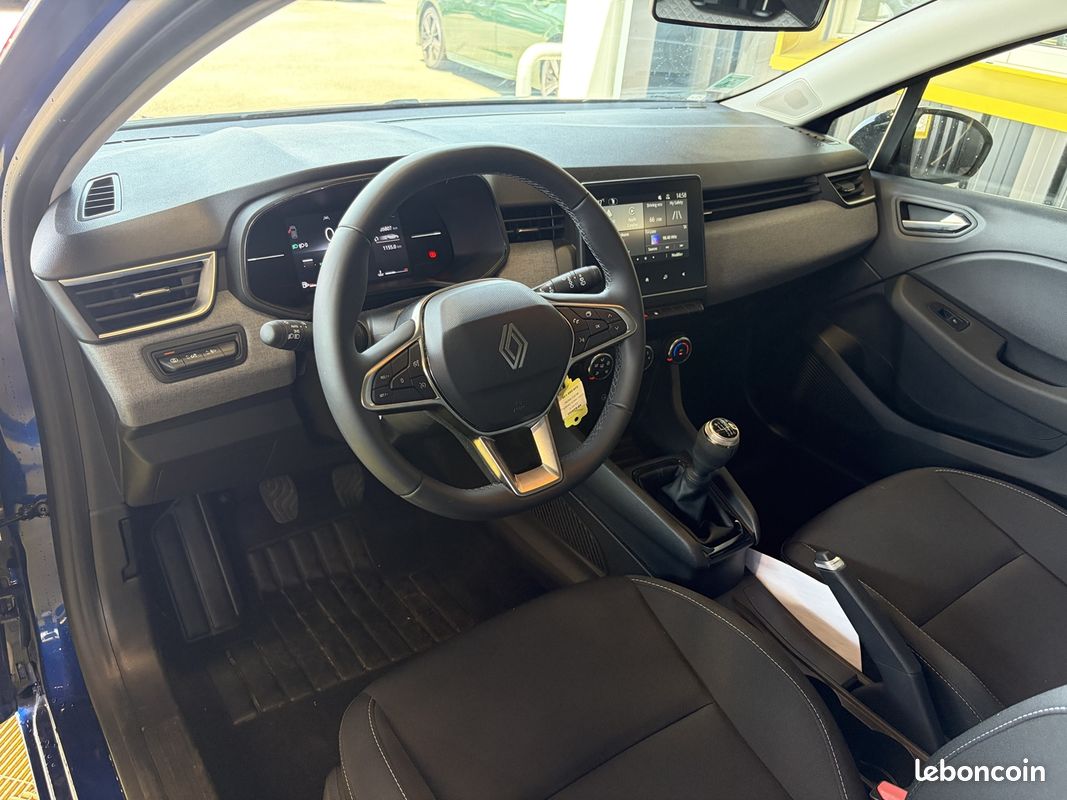 Renault CLIO V 1.5 DCI 100CH GENERATION - 25 (image 11)