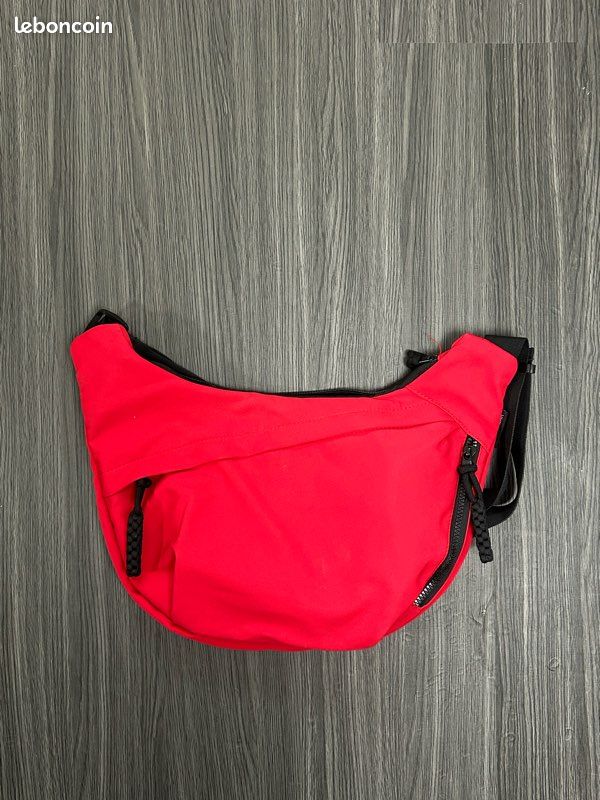 Sac Banane Homme Femme Sac Banane Unisexe avec Support Bouteille Eau Sac Banane Homme Femme Sac Banane Unisexe avec Support Bouteille Eau