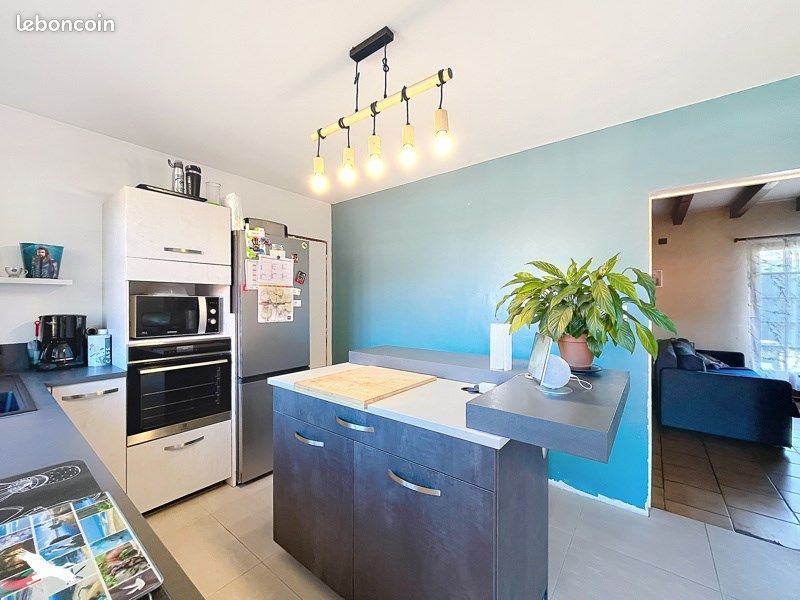 Maison 4 pièces 112 m² · à Saint-Pierre-du-Mont · 112 m² · 199 000 €