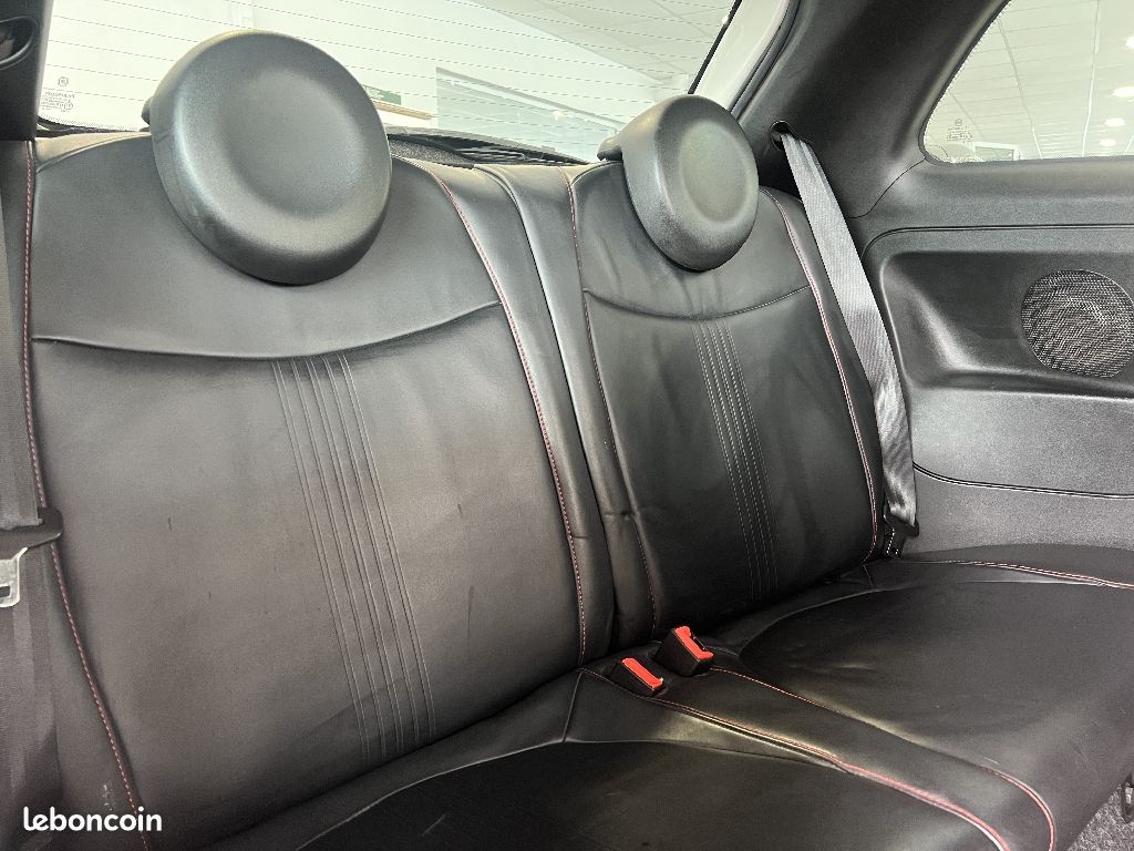 Abarth 500 1.4 16V T-Jet 135 ch (image 6)