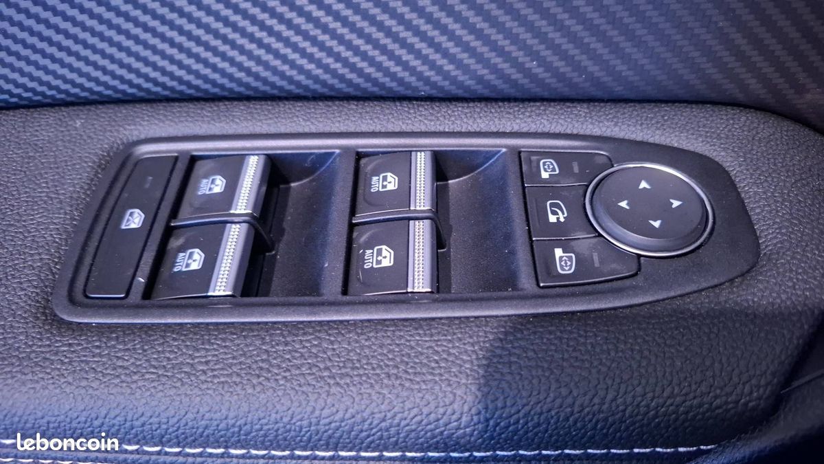 Renault captur e tech full hybrid 145 engineered (image 17)