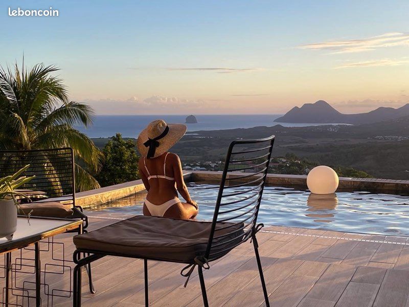 Villa Jad&den - Vue panoramique avec sa piscine (image 1)