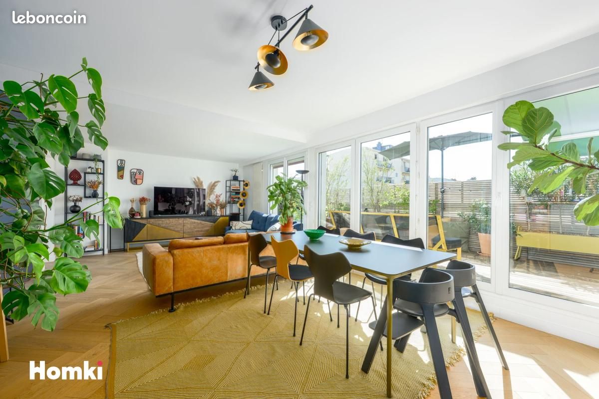 Appartement 3 pièces 80 m² · à Courbevoie · 80 m² · 750 000 €