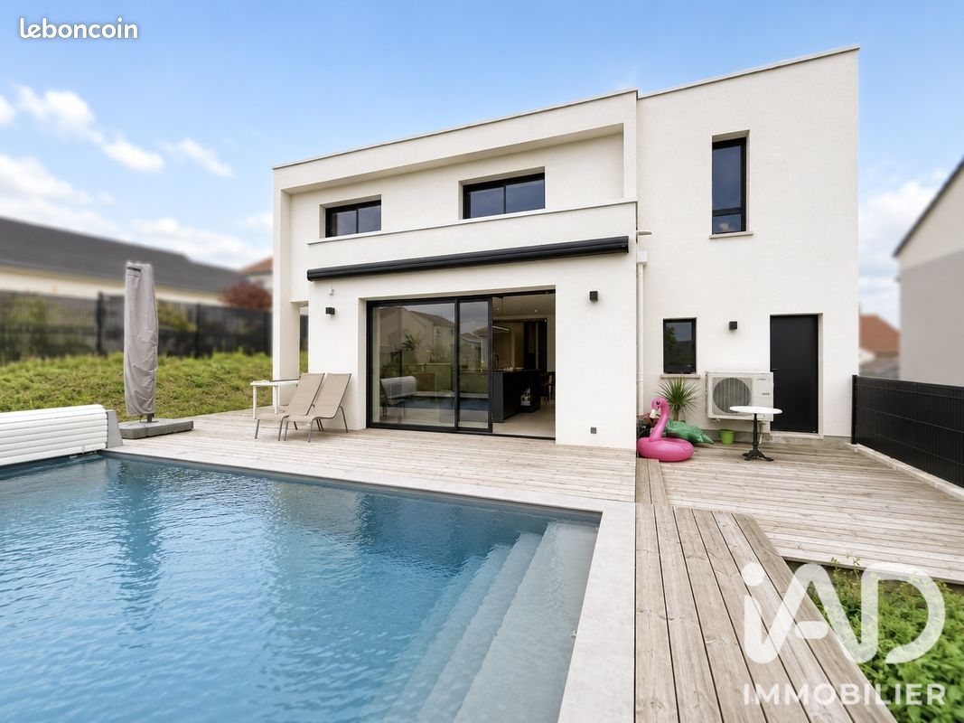Maison 6 pièces 144 m² · à Béchy · 144 m² · 429 000 €