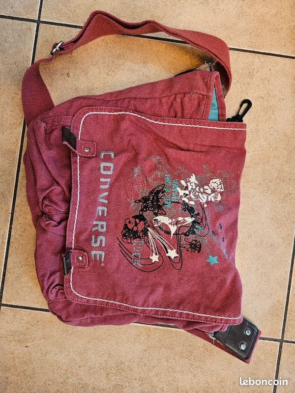 Sac converse à bandoulière (image 1)