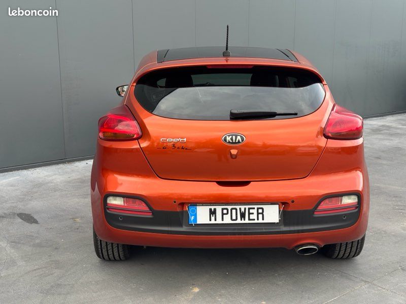 Kia ceed 1.6 gdi 135 cv / 1 ère main (image 9)