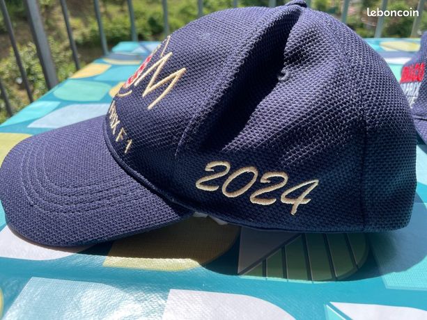 Casquette grand prix avec broderie du drapeau à damier