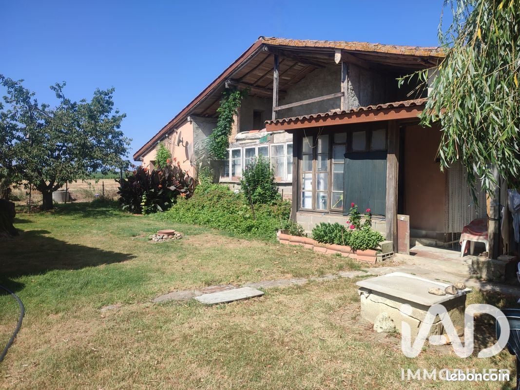 Maison 4 pièces 176 m² · à Saint-Sardos · 176 m² · 149 900 €