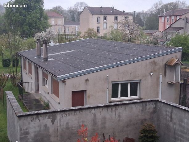 Local/entrepôt 130m2