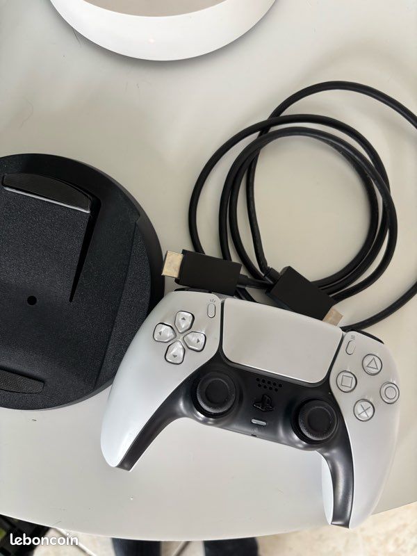 Vend PS5 standard (image 11)