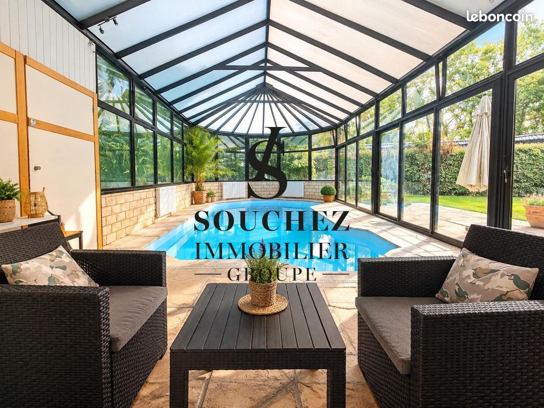 Maison 7 pièces 254 m² · à Angres · 254 m² · 679 000 €