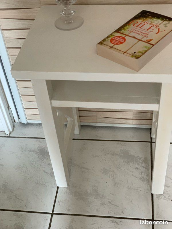 Table de chevet (image 3)