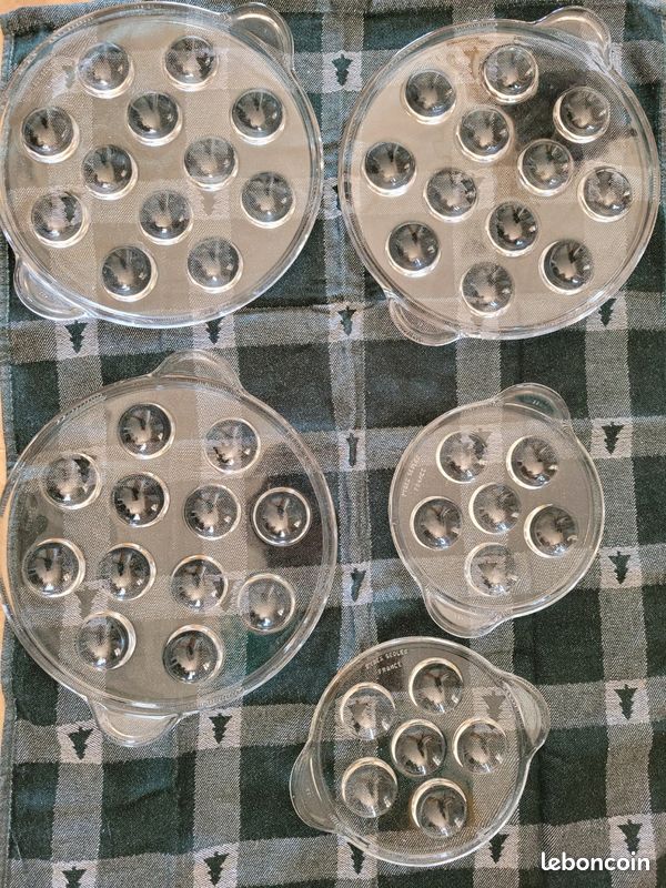 Orfèvrerie Christofle Paris , Fourchettes à Crustacés Ou Escargots Model Pompadour Juego De Cubiertos 12 Chapado En Plata