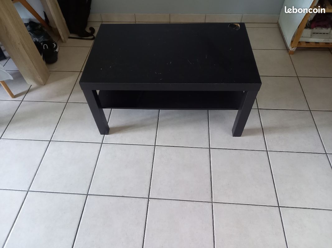 Table basse noir (image 1)