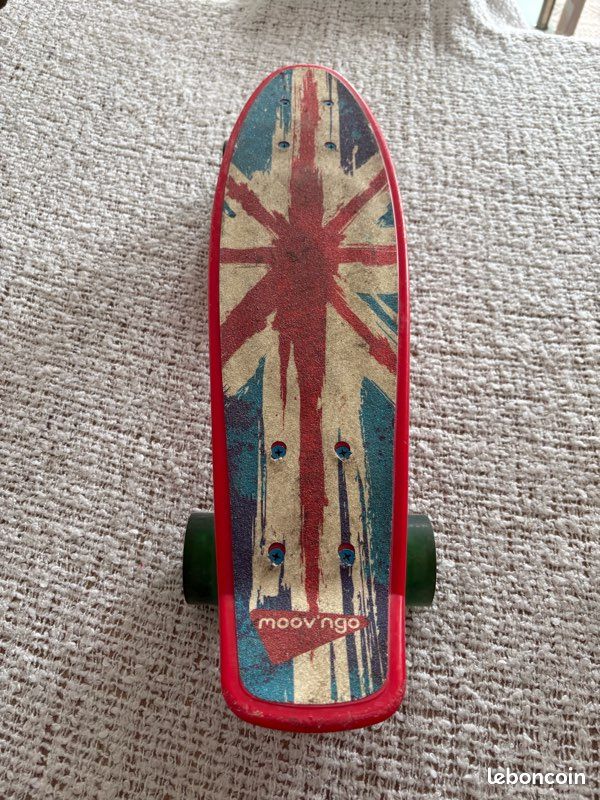 Skateboard Old School Complet Moose - 10" X 33" - Teinté Rouge Et Blanc - Neuf Monté