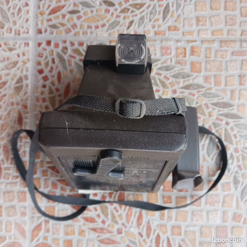 Appareil Photo Vintage Polaroid EE33 N°2 - Argentique, Fonctionnel