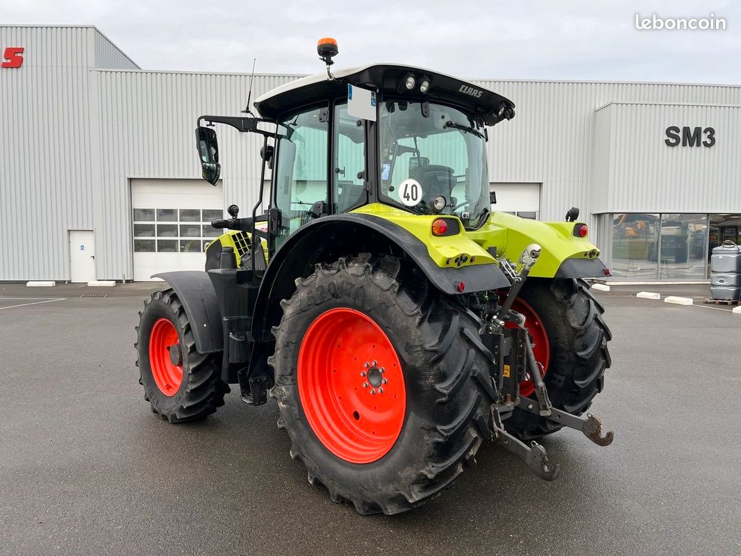Claas ARION 510 - Tracteurs