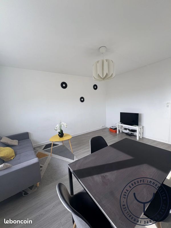 Appartement 4 pièces 82 m² · à Troyes · 82 m² · 380 €/mois