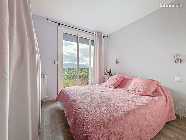 Appartement T3 MARSEILLE à vendre 51 m² • 3 pièces • 1 chambre — 7