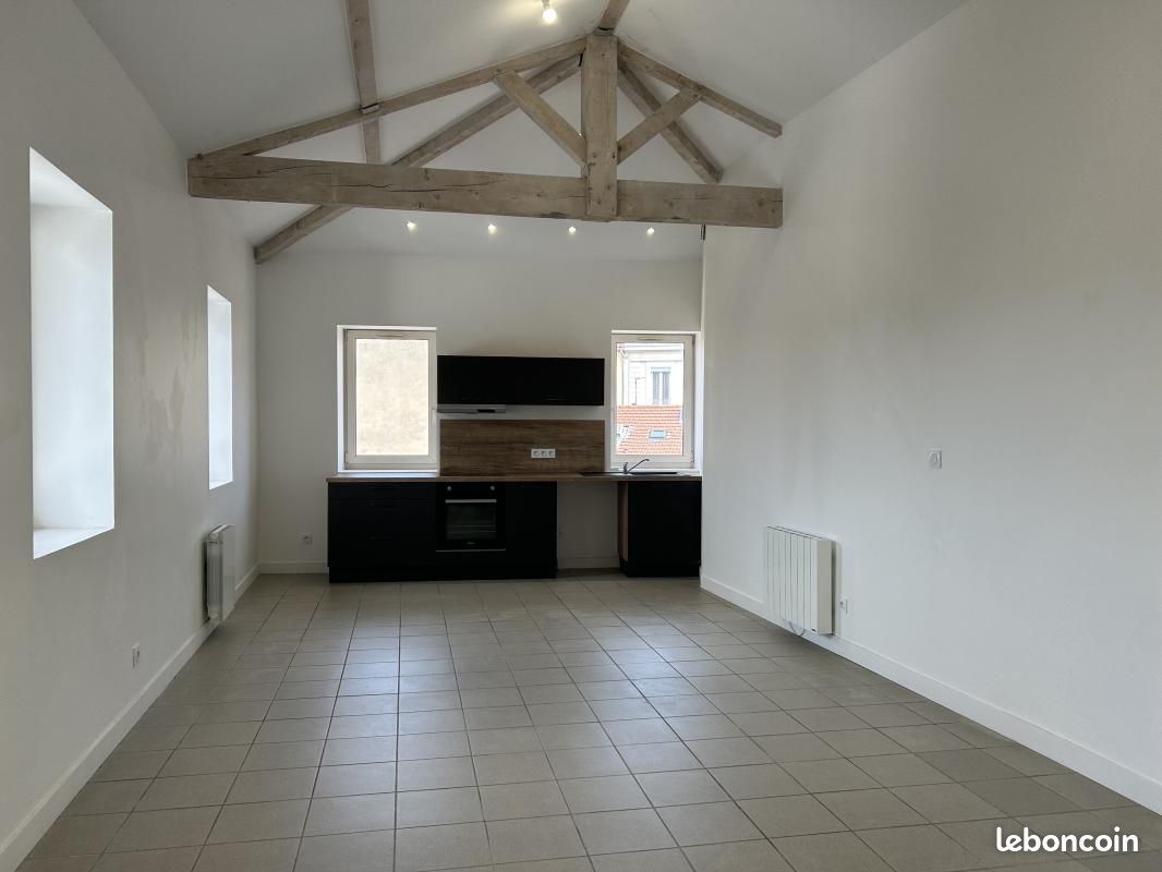 Appartement 2 pièces 45 m² · à Villefranche-sur-Saône · 45 m² · 635 €