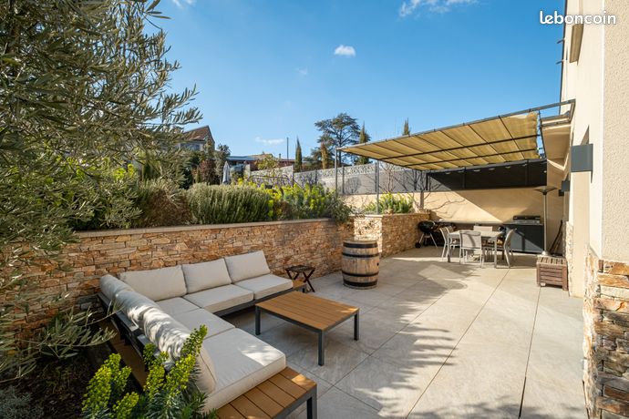 Maison de ville 6 pièces 145 m²