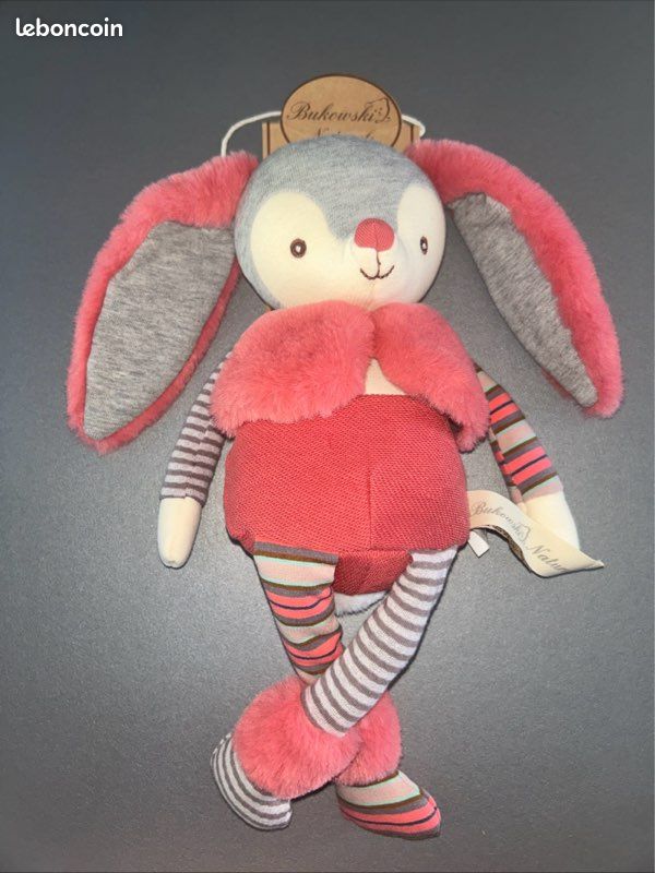 Doudou Plat Bukowski Lapin Rayé Blanc Violet Rose Rouge - 23589