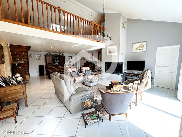 Maison 6 pièces 159 m²