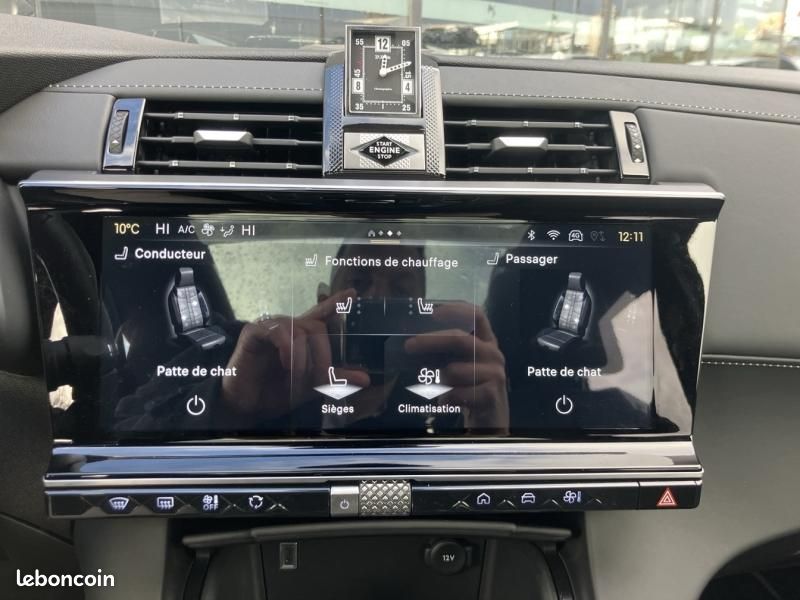 Ds DS 7 1.5 BlueHDi 130ch Etoile Automatique / TOIT OUVRANT / HAYON ELECTRIQUE / HIFI FOCAL (image 24)