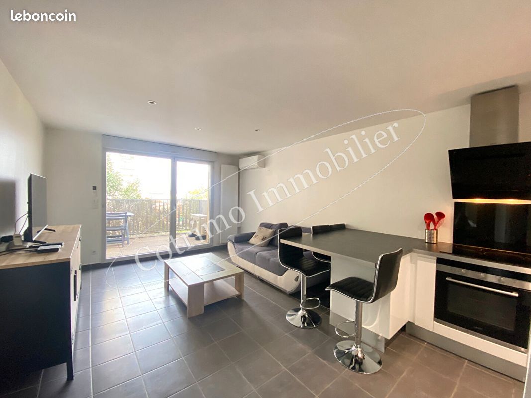 Appartement 2 pièces 43 m² · à Bron · 43 m² · 895 €/mois