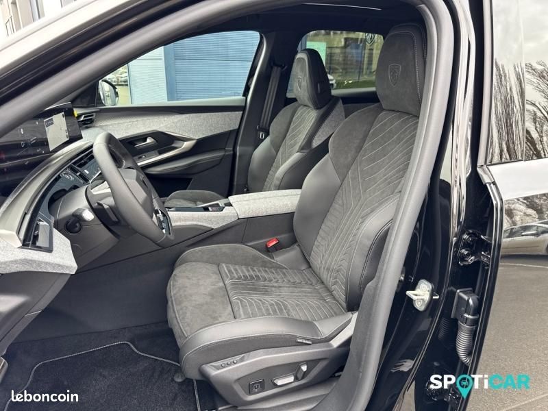 Peugeot 3008 1.2 Hybrid 145ch GT e-DCS6 (image 28)